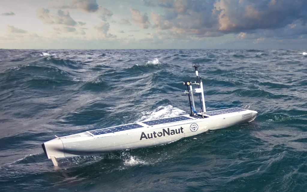 AutoNaut4 (003) Autonaut using Dynautics platform control system